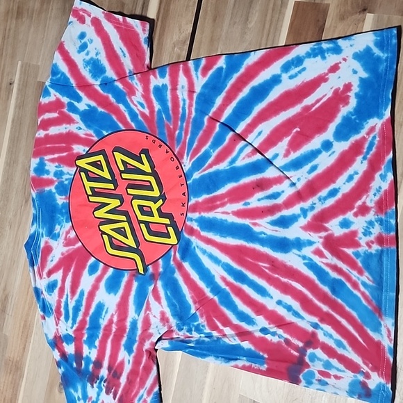 Vintage Santa Cruz skateboard shirt - Picture 3 of 3